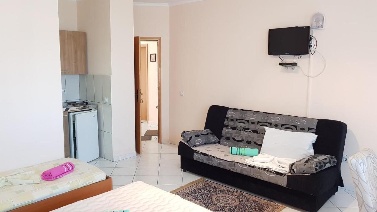 Apartments Belmare Ulcinj Exterior photo